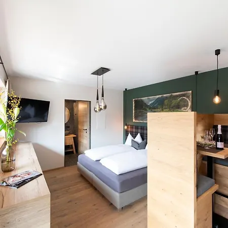Lerchpeuntgut Alpenfreud Apartment