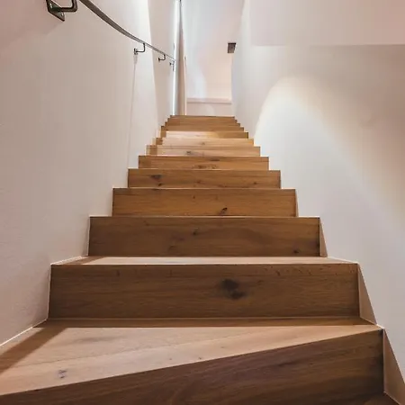 Lerchpeuntgut Alpenfreud