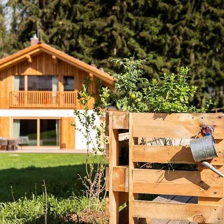 Lerchpeuntgut Alpenfreud Apartment
