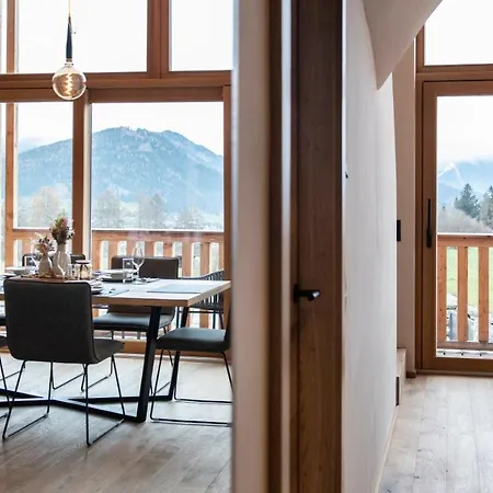 Lerchpeuntgut Alpenfreud تامسويغ