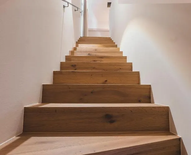 Lerchpeuntgut Alpenfreud