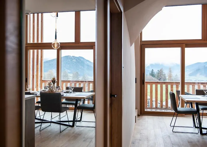 Lerchpeuntgut Alpenfreud * Tamsweg